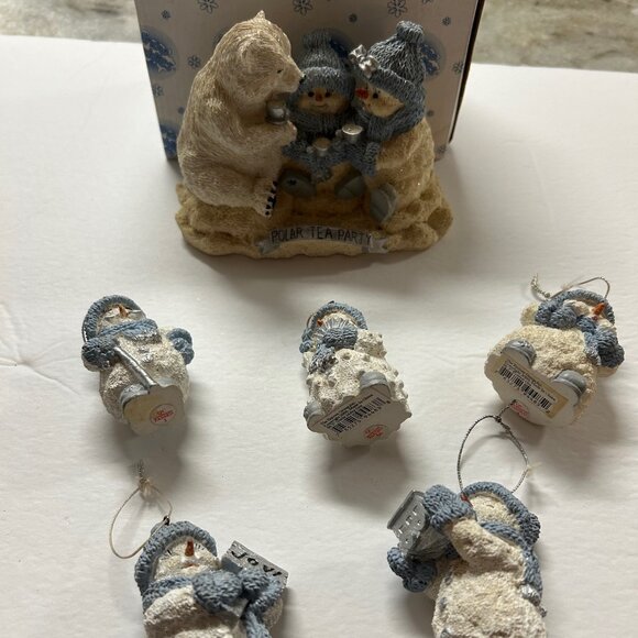 The Encore Group: Snow Buddies Tea Party Statue and Five Ornaments from 2000 - Picture 1 of 9